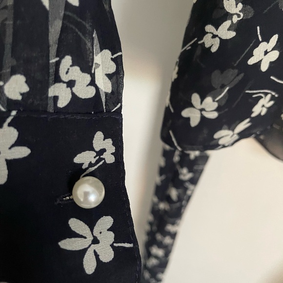 Lauren Ralph Lauren 100% silk blouse - Sz M - Picture 6 of 7